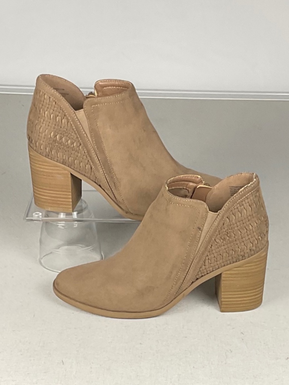 Madden Girl Chayene Taupe Faux Suede Woven Block Heel Ankle Booties Size 9